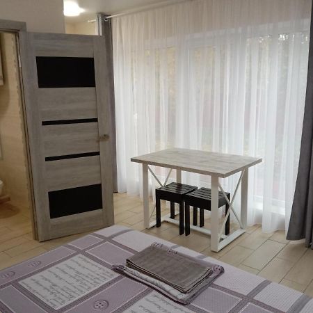 Однокімнатна 105 Apartman Khmelʼnytsʼkyy Kültér fotó