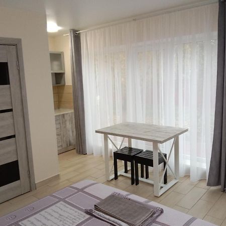 Однокімнатна 105 Apartman Khmelʼnytsʼkyy Kültér fotó